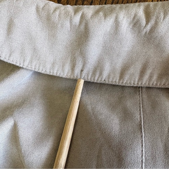 London Fog Beige Trench Coat Size 10 Petite Removable Hood Pockets Classic - Picture 11 of 16